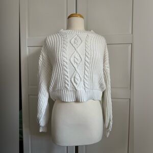 Forever 21 knitted white sweater in large